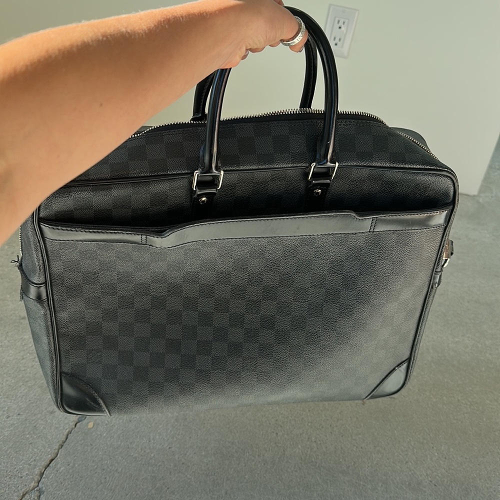 Men’s Louis Vuitton Soft Sided Briefcase - Picture 14 of 14